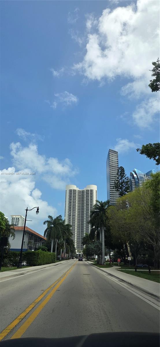 210 172nd St #127 Sunny Isles Beach, FL 33160