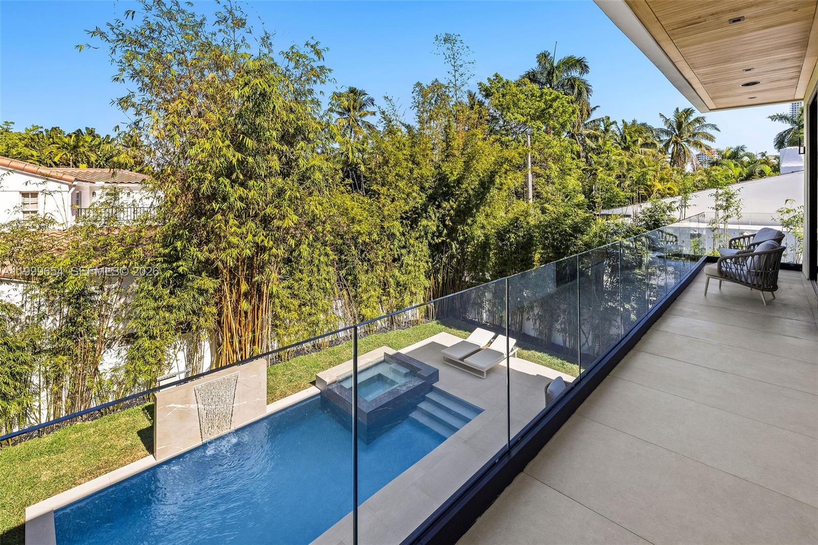 325 W 63rd St Miami Beach, FL 33141