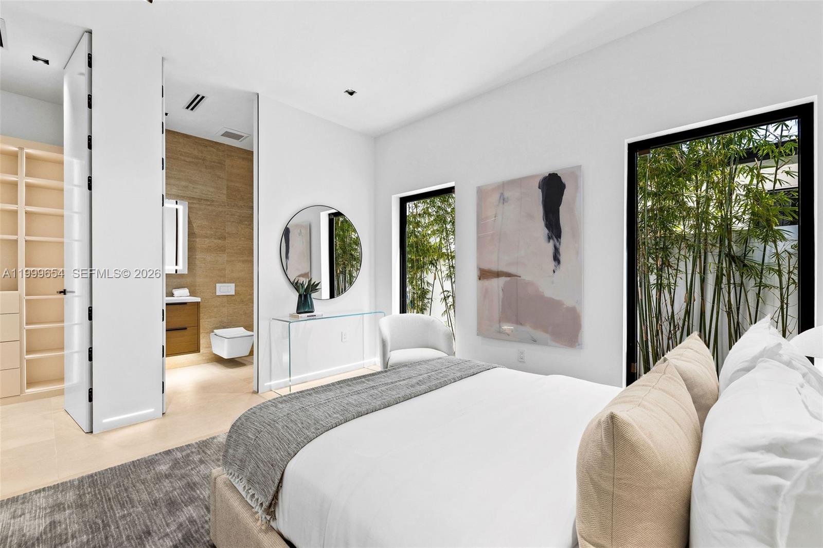 325 W 63rd St Miami Beach, FL 33141