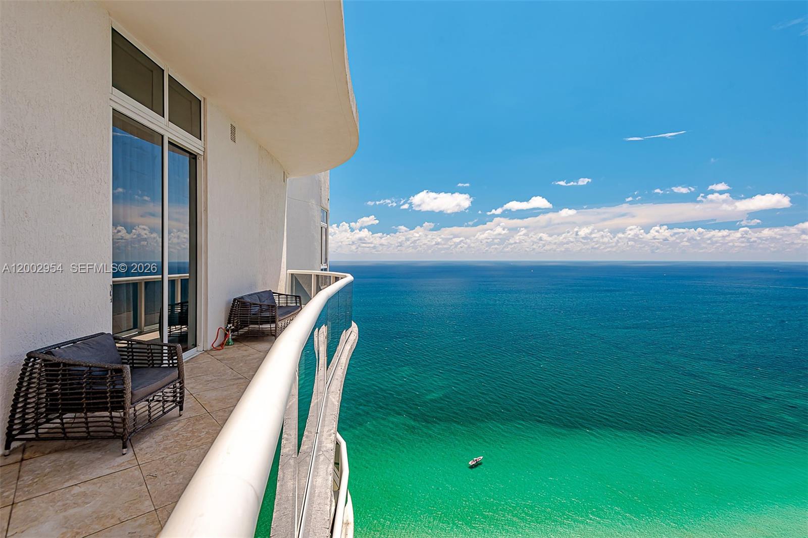 15901 Collins Ave #4302 Sunny Isles Beach, FL 33160
