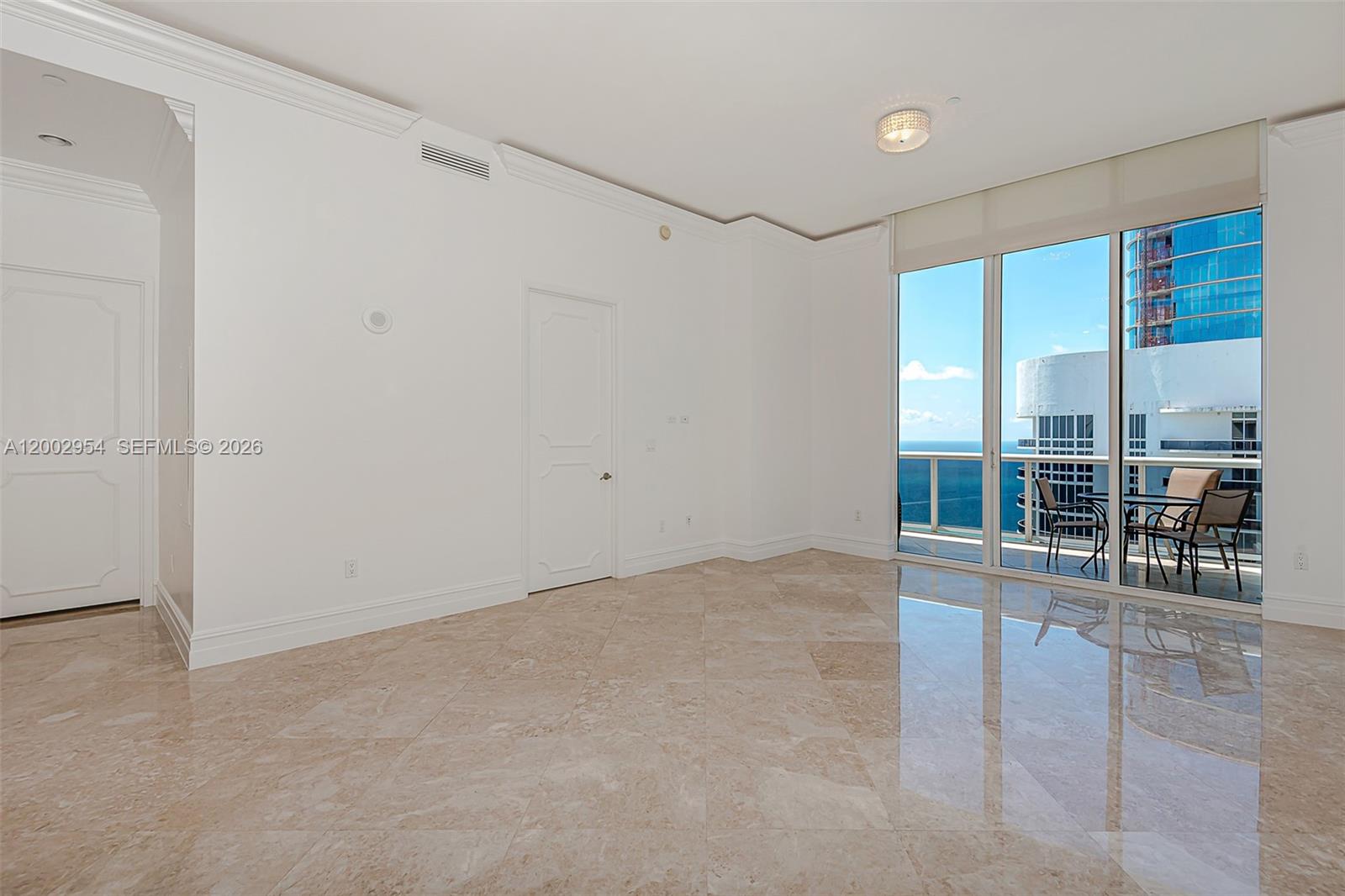 15901 Collins Ave #4302 Sunny Isles Beach, FL 33160