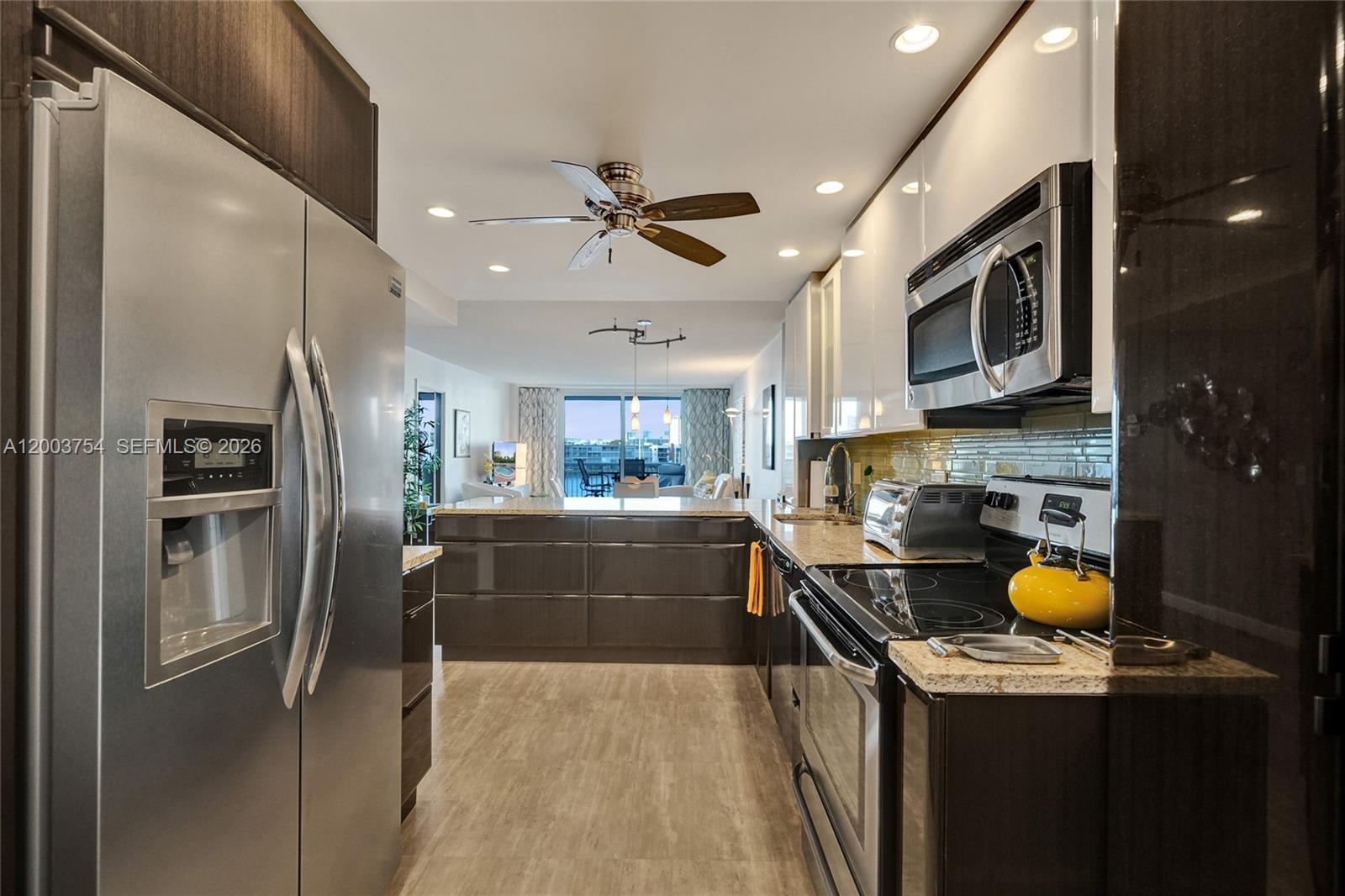 410 Golden Isles Dr #408 Hallandale Beach, FL 33009