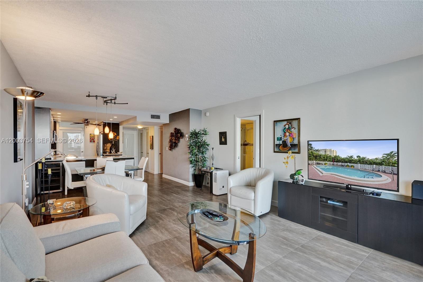 410 Golden Isles Dr #408 Hallandale Beach, FL 33009