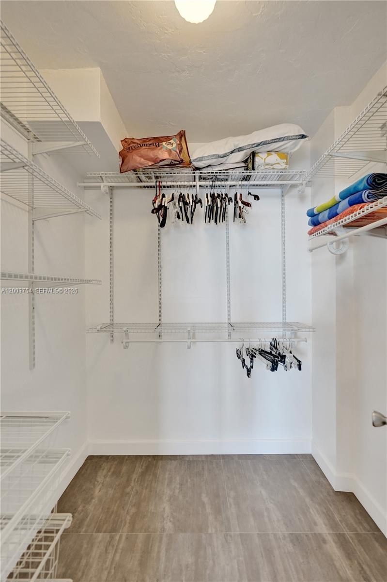 410 Golden Isles Dr #408 Hallandale Beach, FL 33009