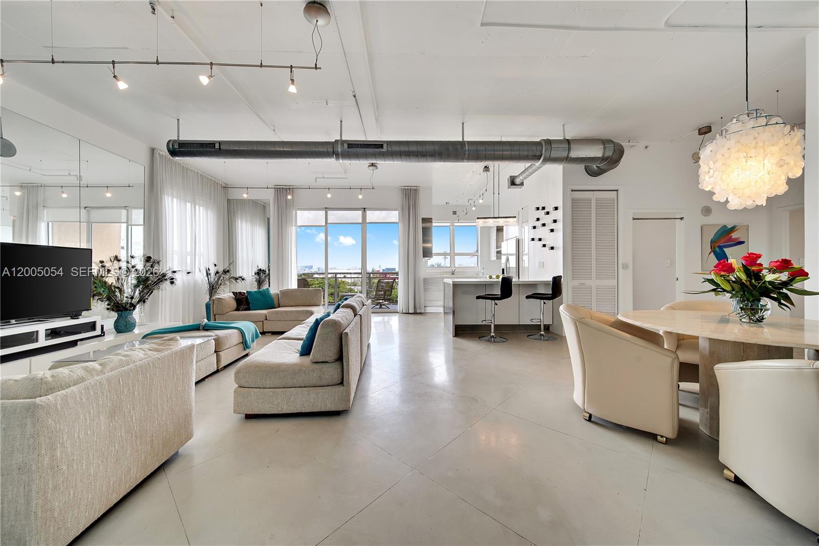 2001 Biscayne Blvd #2520