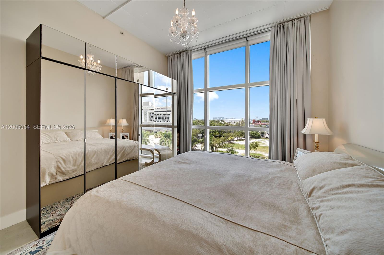 image Cite on the Bay West17