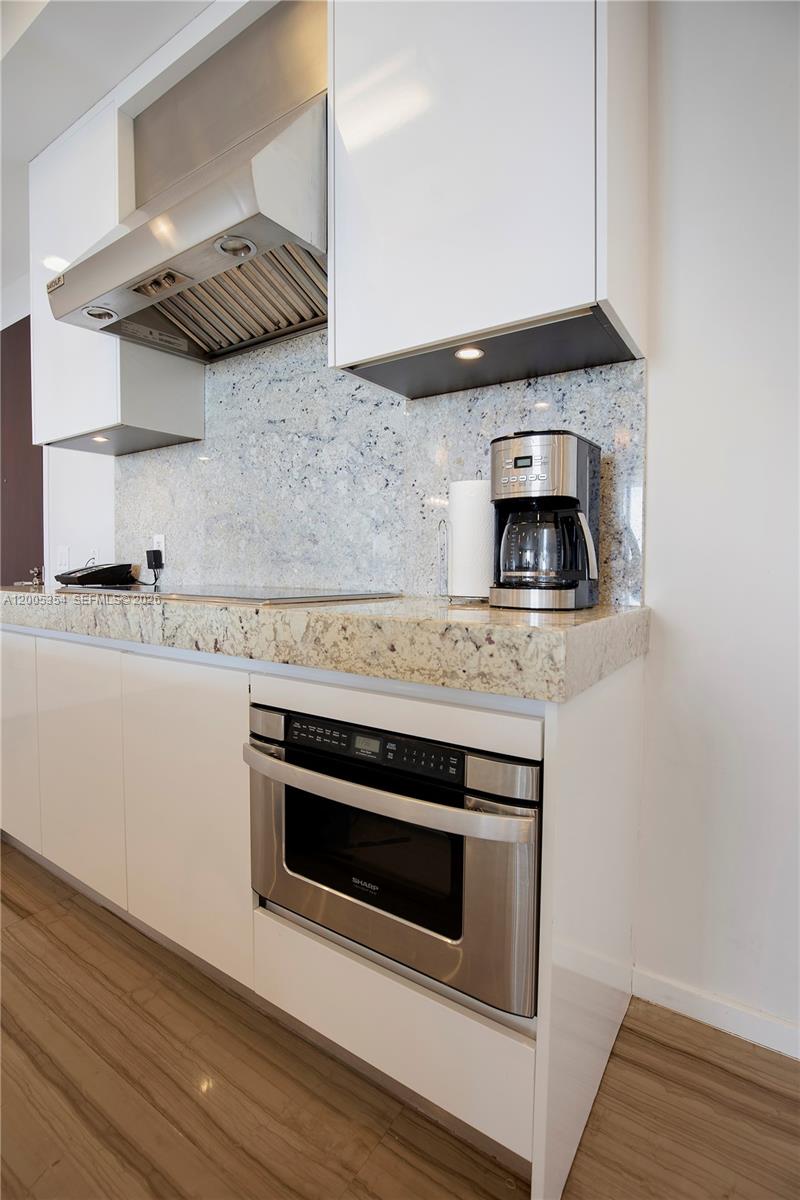9705 Collins Ave #1805N Bal Harbour, FL 33154