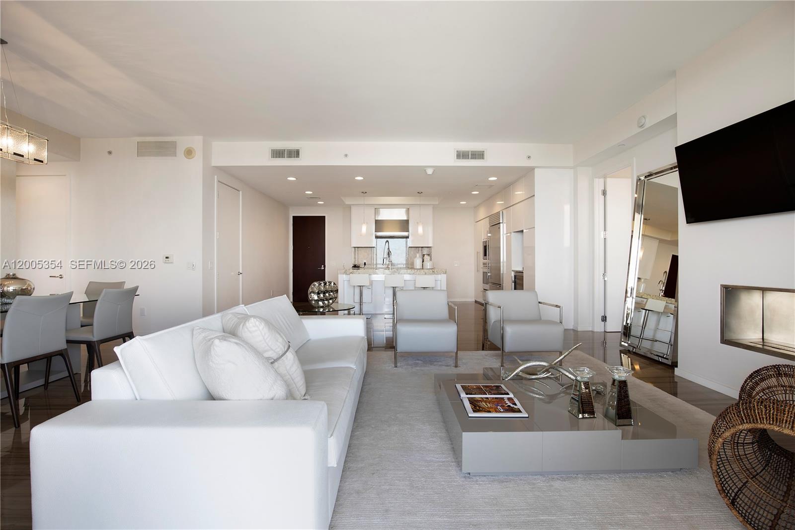 9705 Collins Ave #1805N Bal Harbour, FL 33154