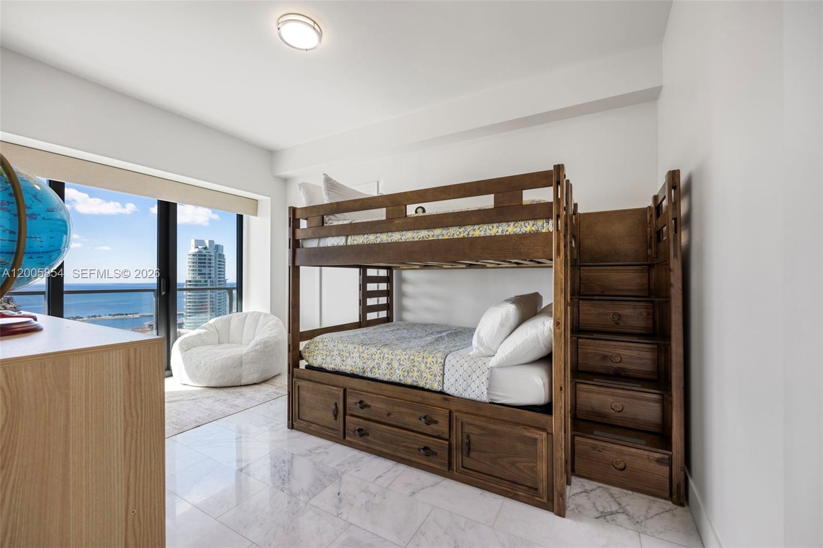 1451 Brickell Ave #4002 Miami, FL 33131