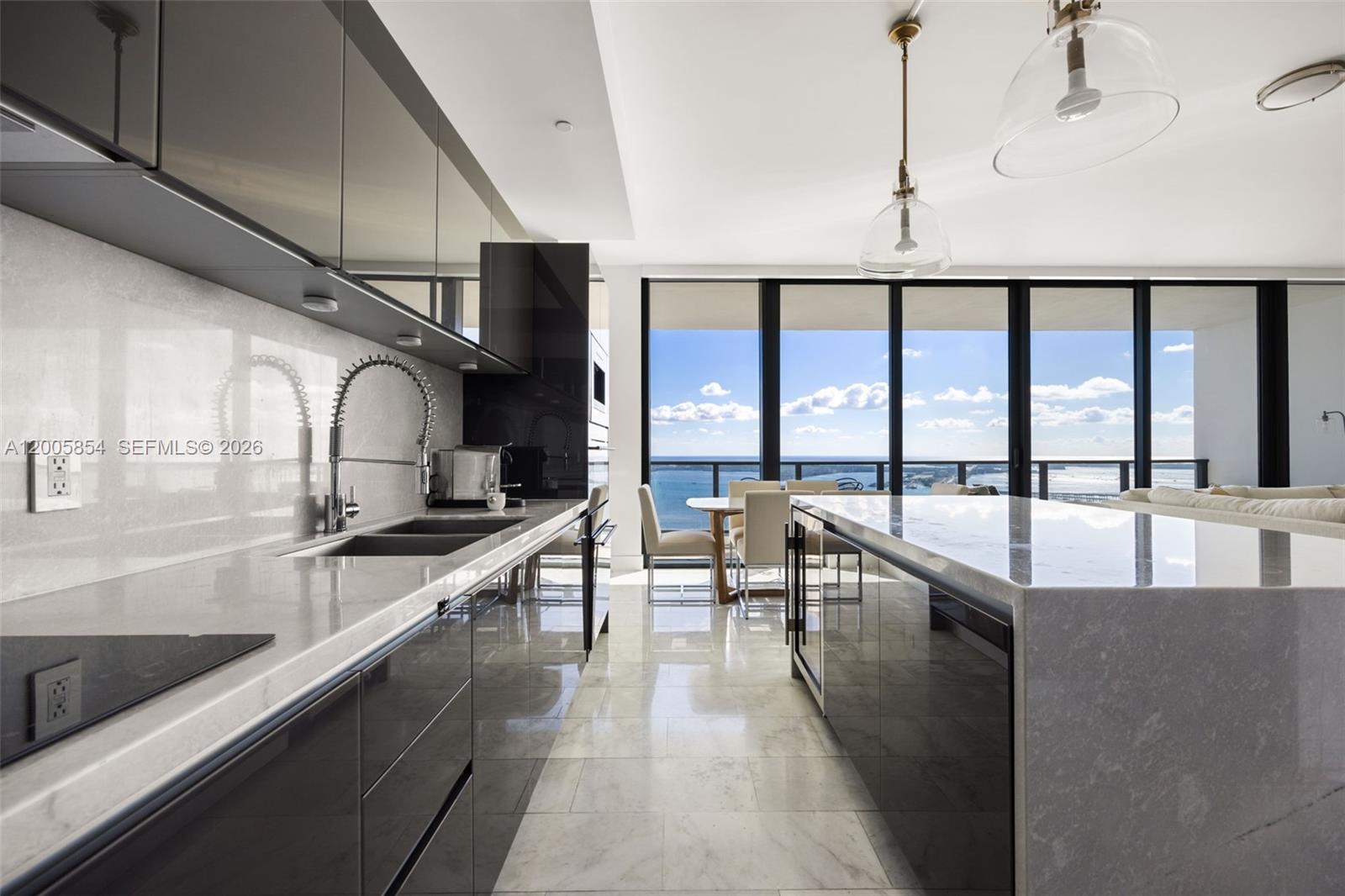 1451 Brickell Ave #4002 Miami, FL 33131