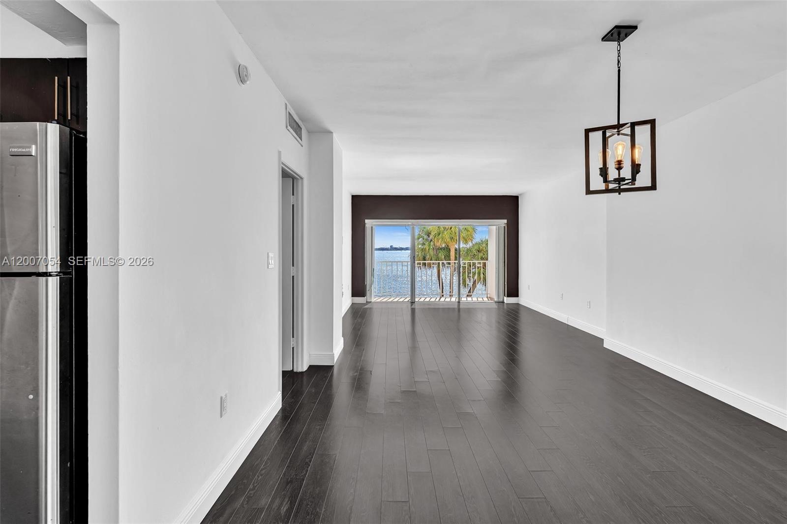 image Arlen House West2