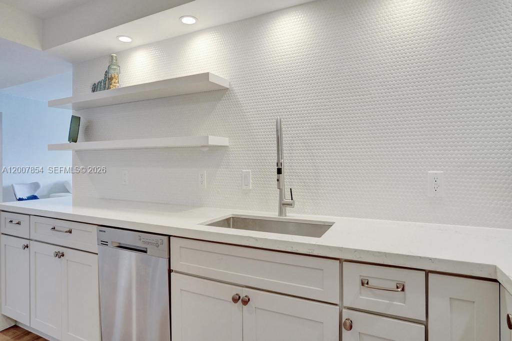 3900 Galt Ocean Dr #1615 Fort Lauderdale, FL 33308