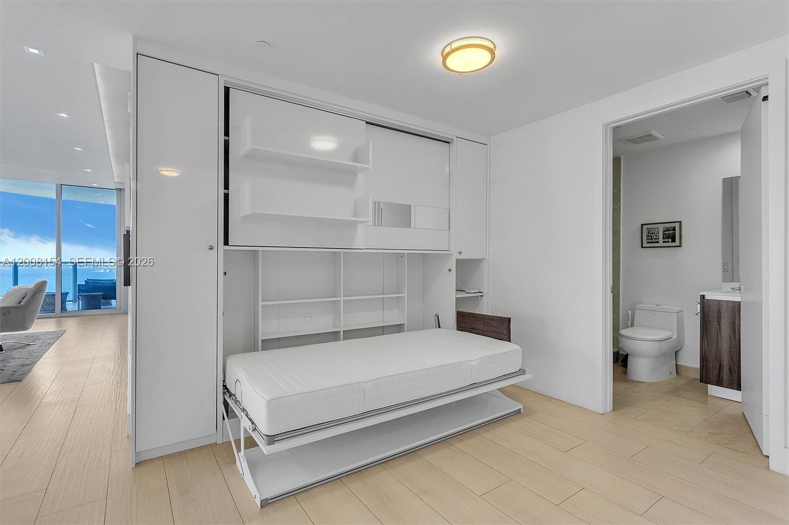 image Aria on the Bay16