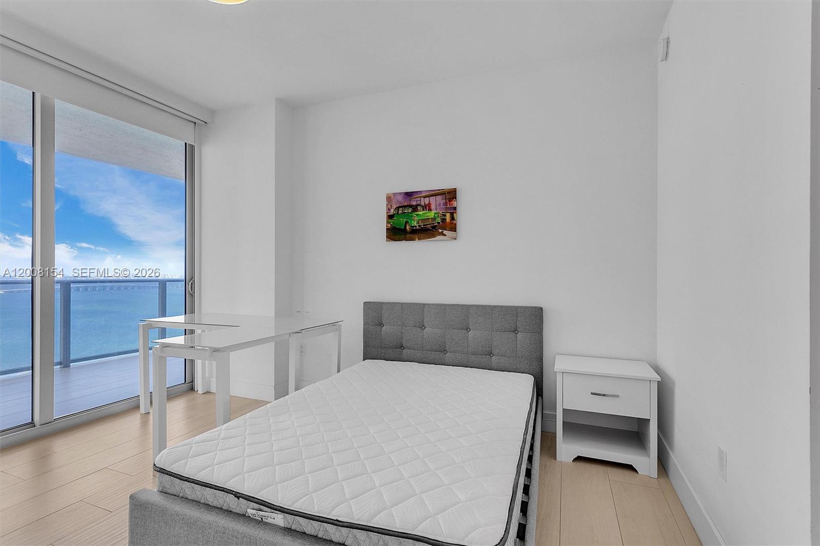 image Aria on the Bay23