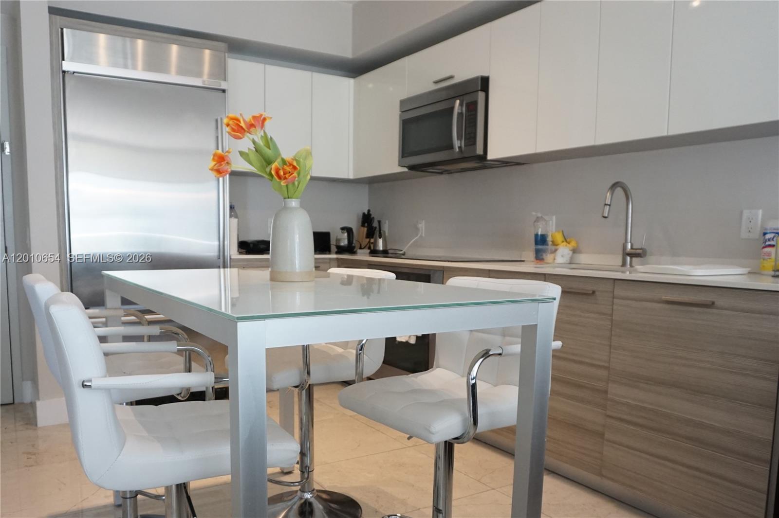 image Brickell House3