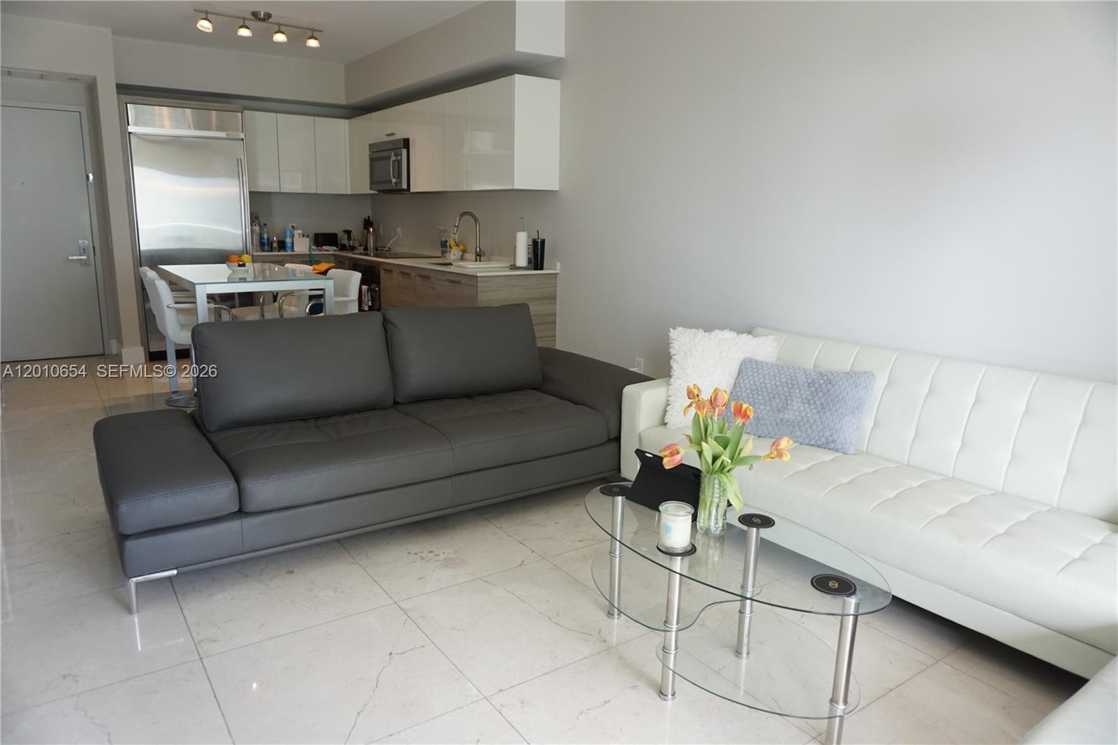 image Brickell House5