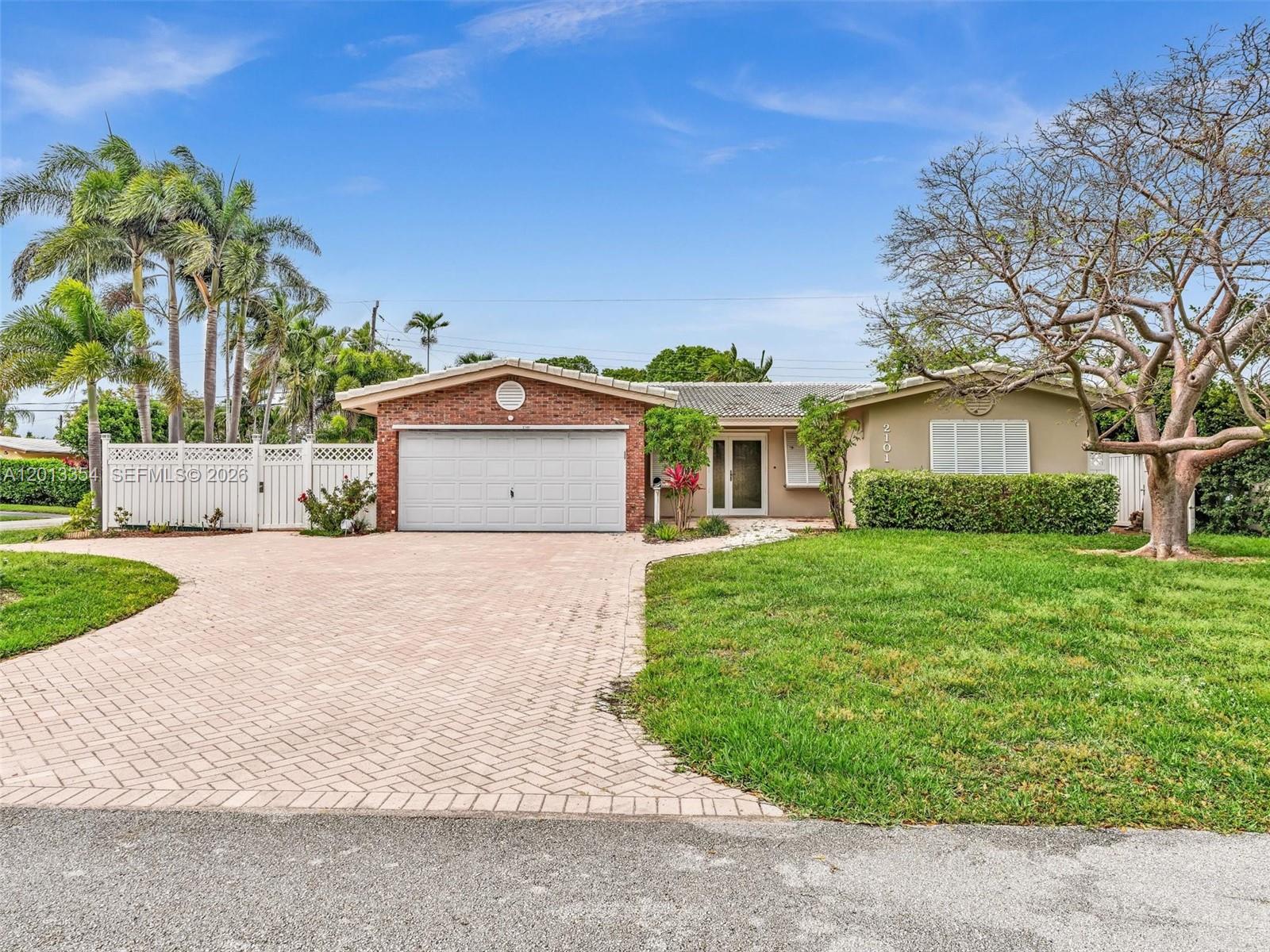2101 NE 54th Ct