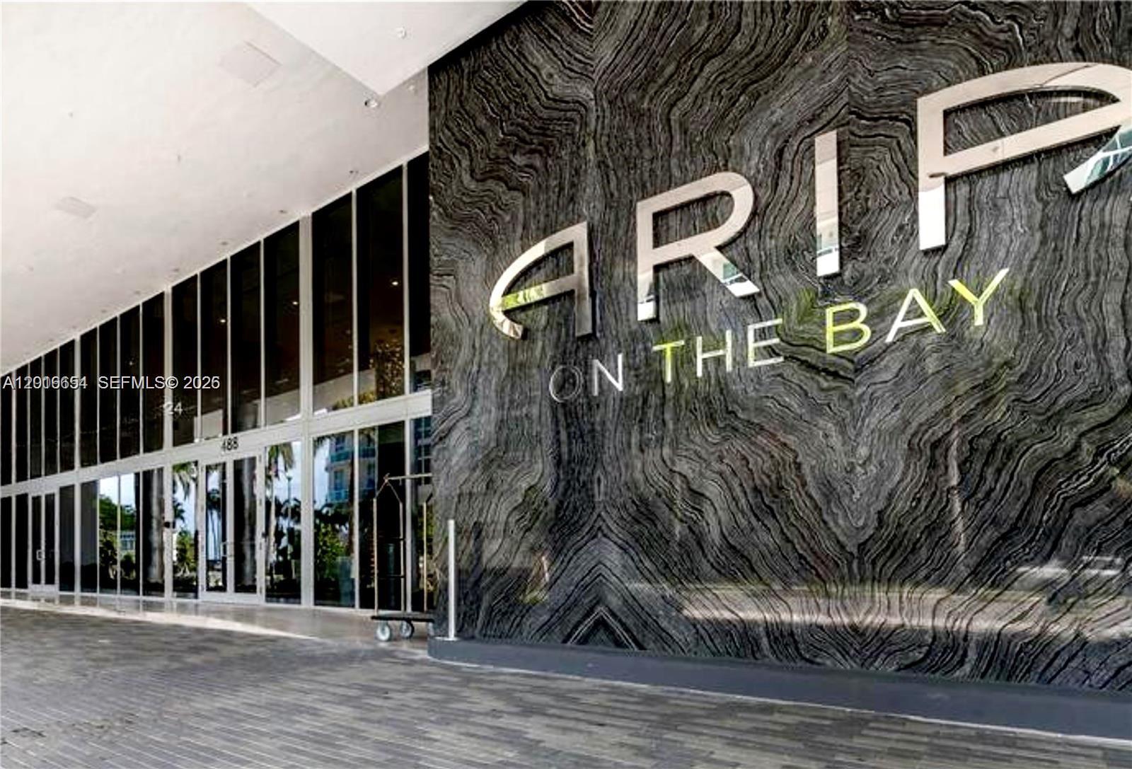 image Aria on the Bay1