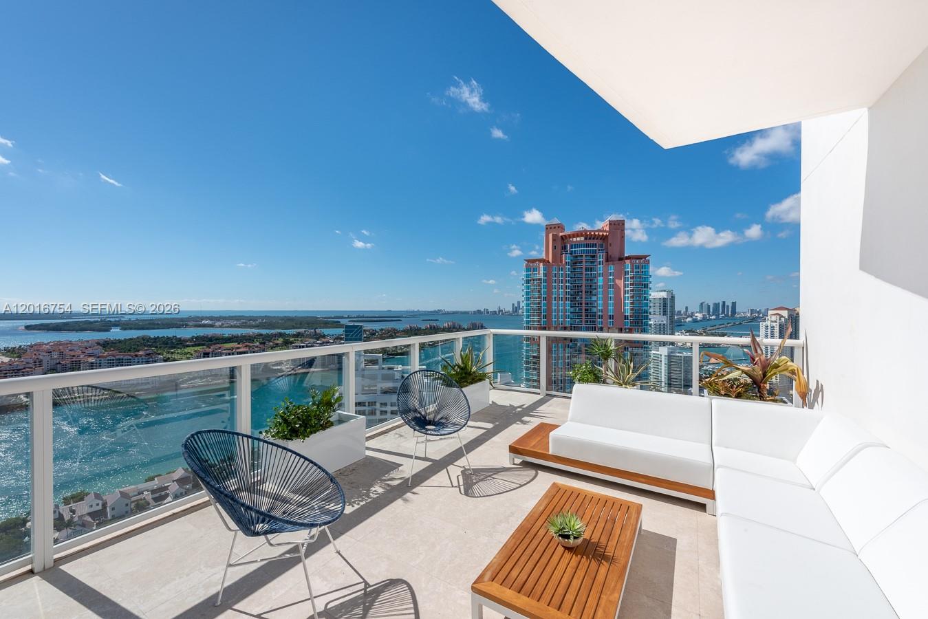 50 S Pointe Dr #3302 Miami Beach, FL 33139