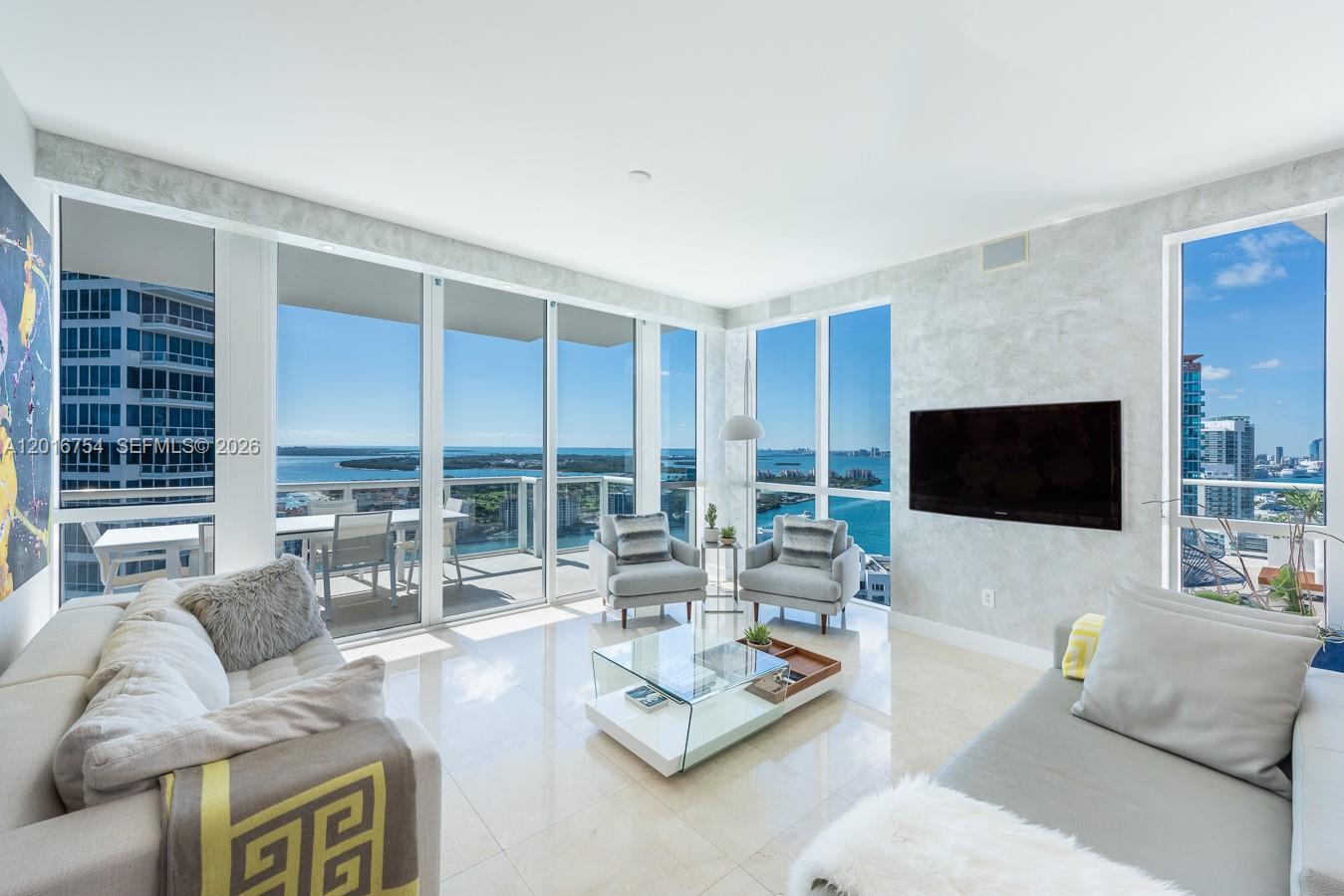 50 S Pointe Dr #3302 Miami Beach, FL 33139