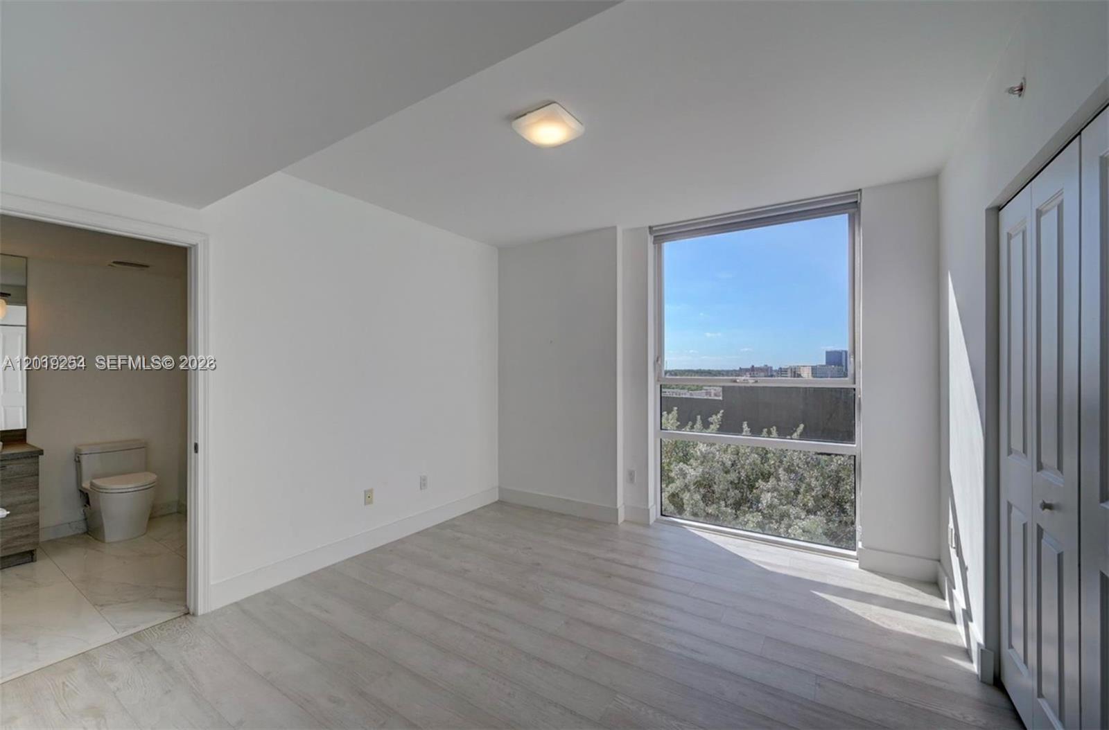 image 400 Sunny Isles19