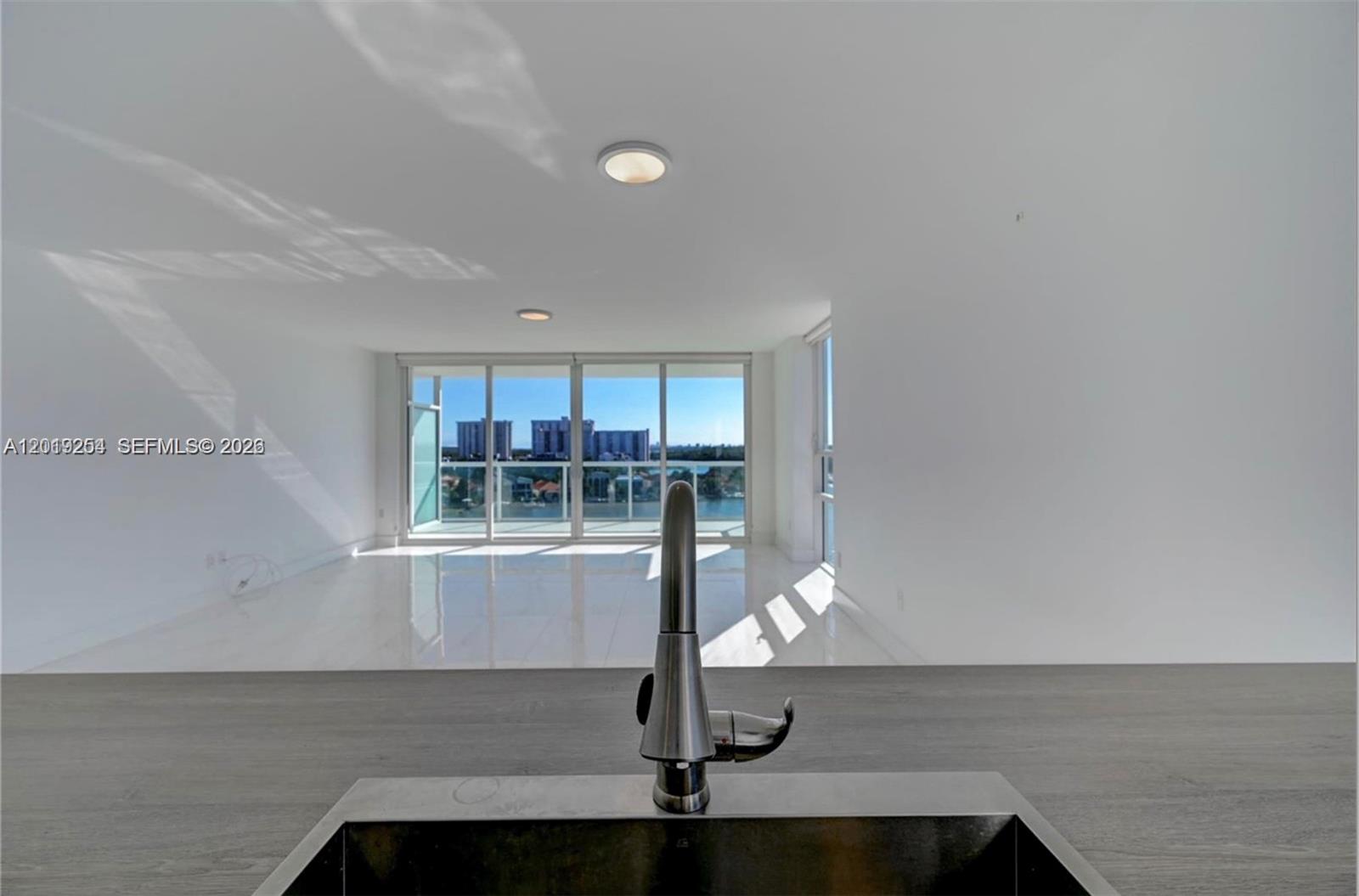 image 400 Sunny Isles7