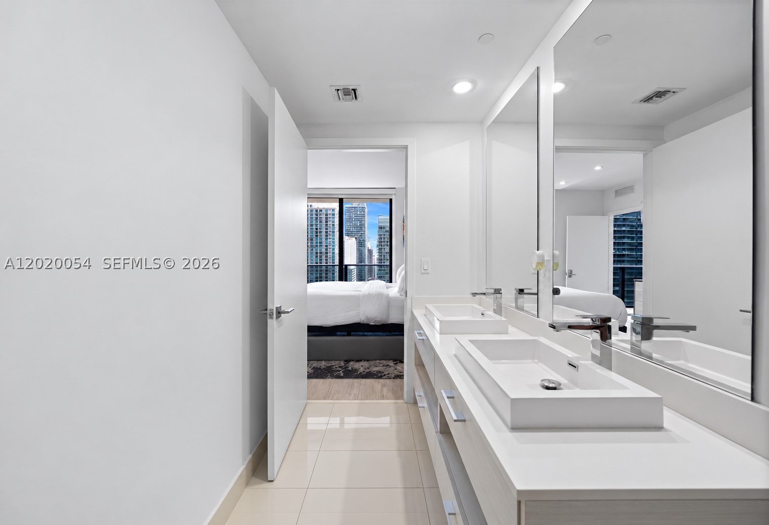 image Brickell Heights West10