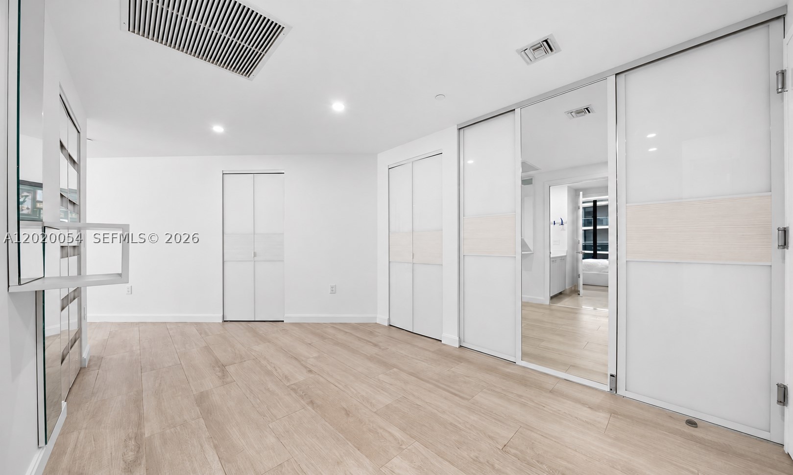 image Brickell Heights West15