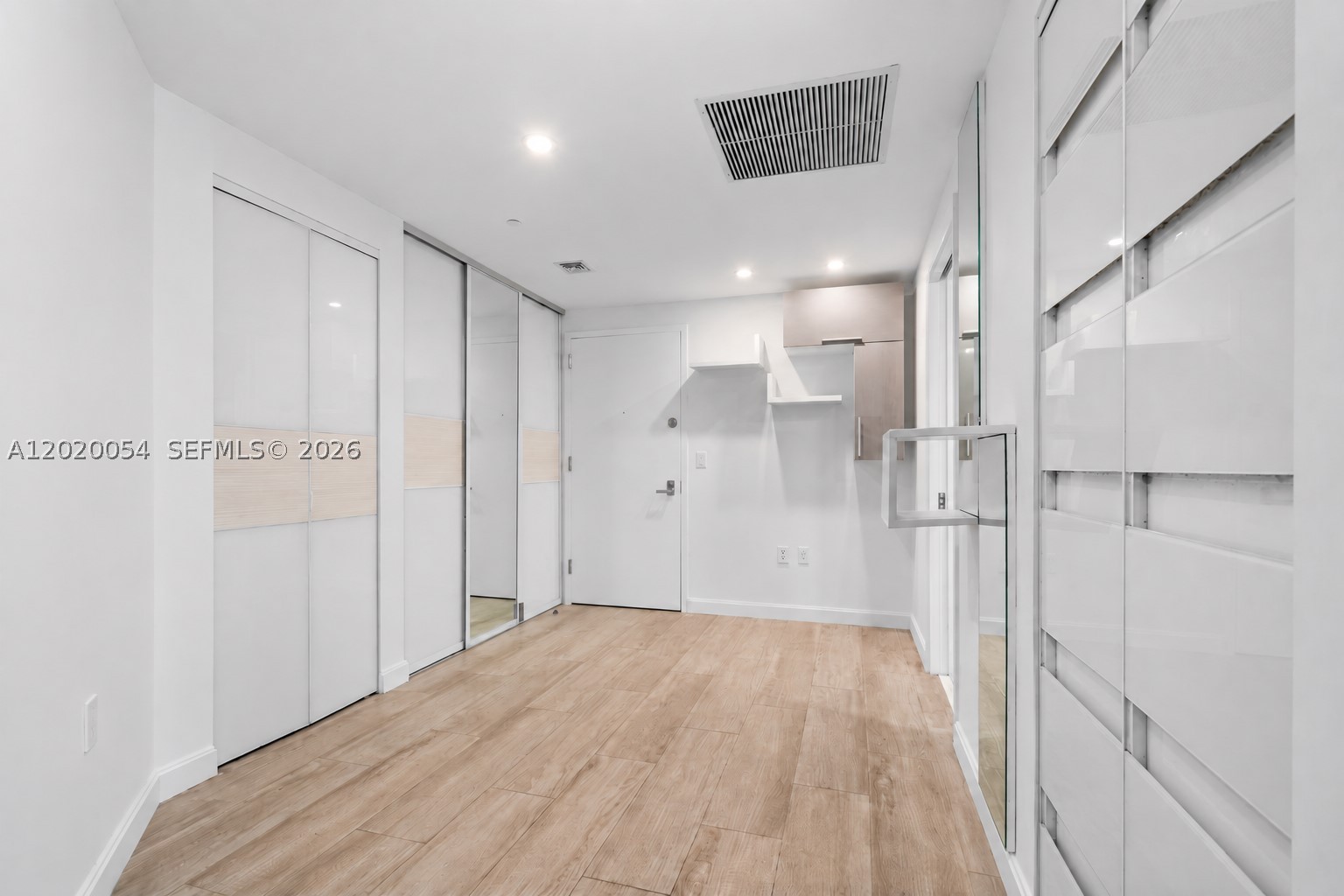 image Brickell Heights West18