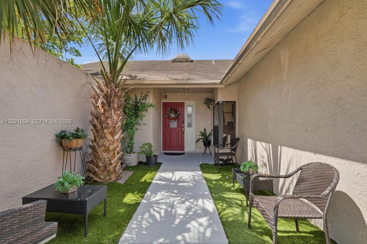 4080 NW 1st Pl
