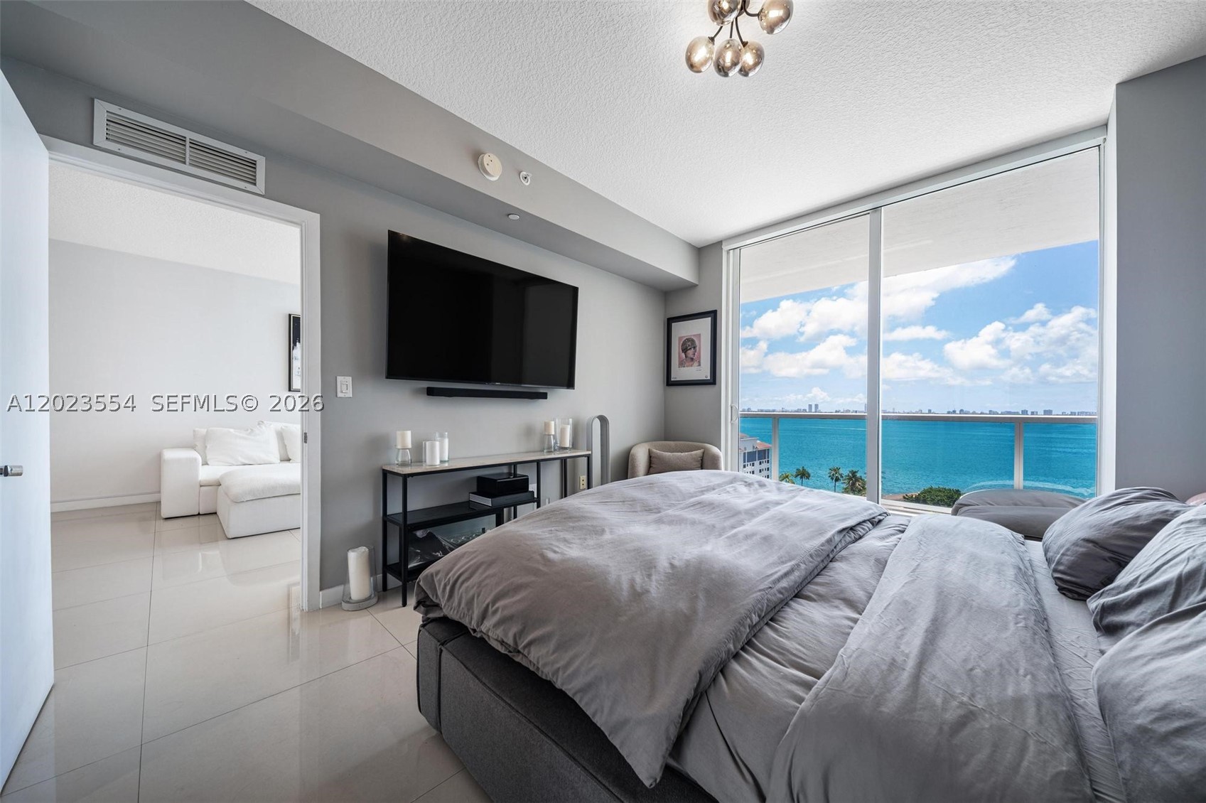 image Bay House12