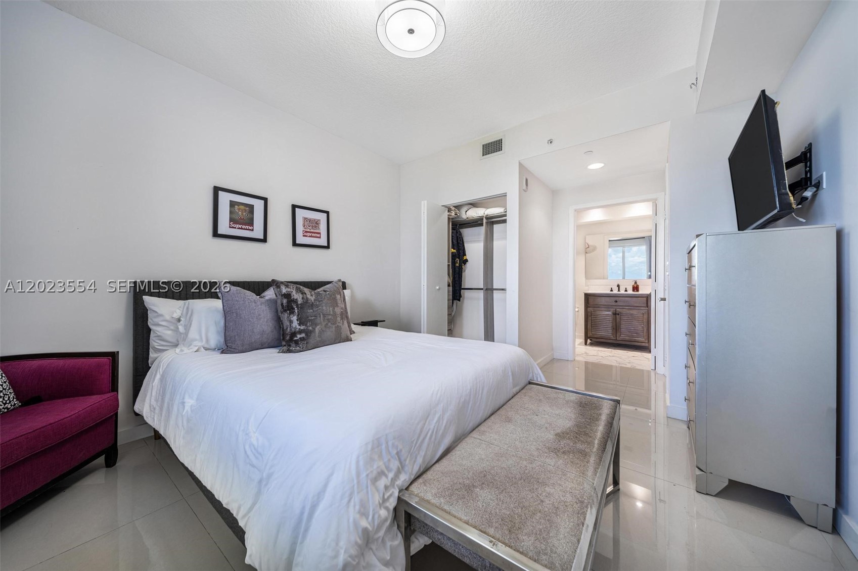 image Bay House20