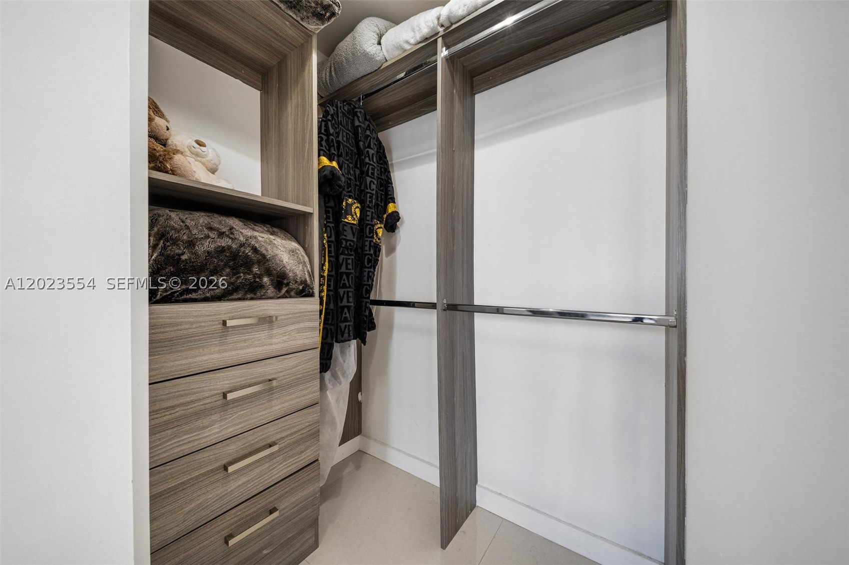 image Bay House21