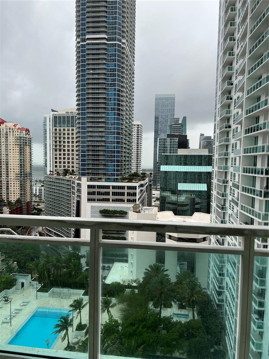 image The Plaza on Brickell East0