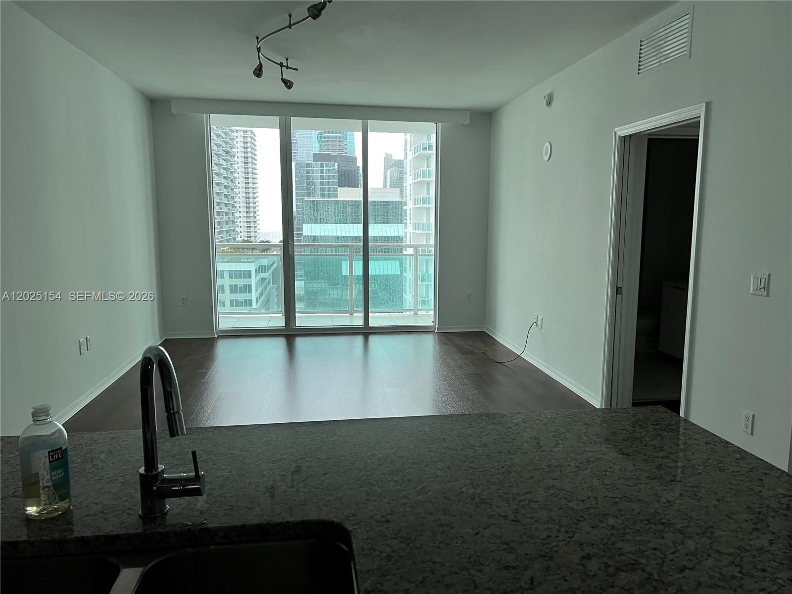 image The Plaza on Brickell East6