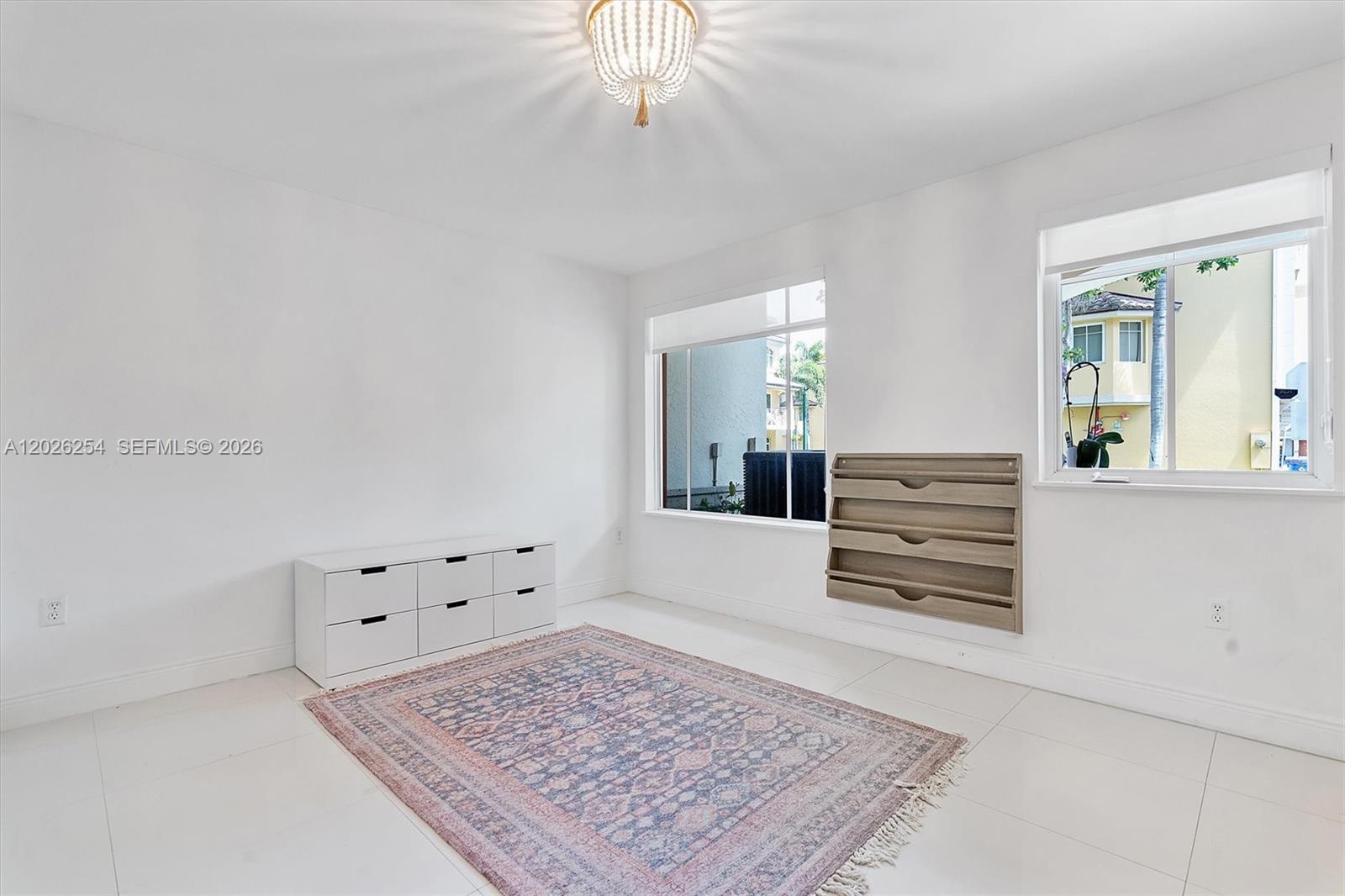 2704 NE 184th Ter Aventura, FL 33160