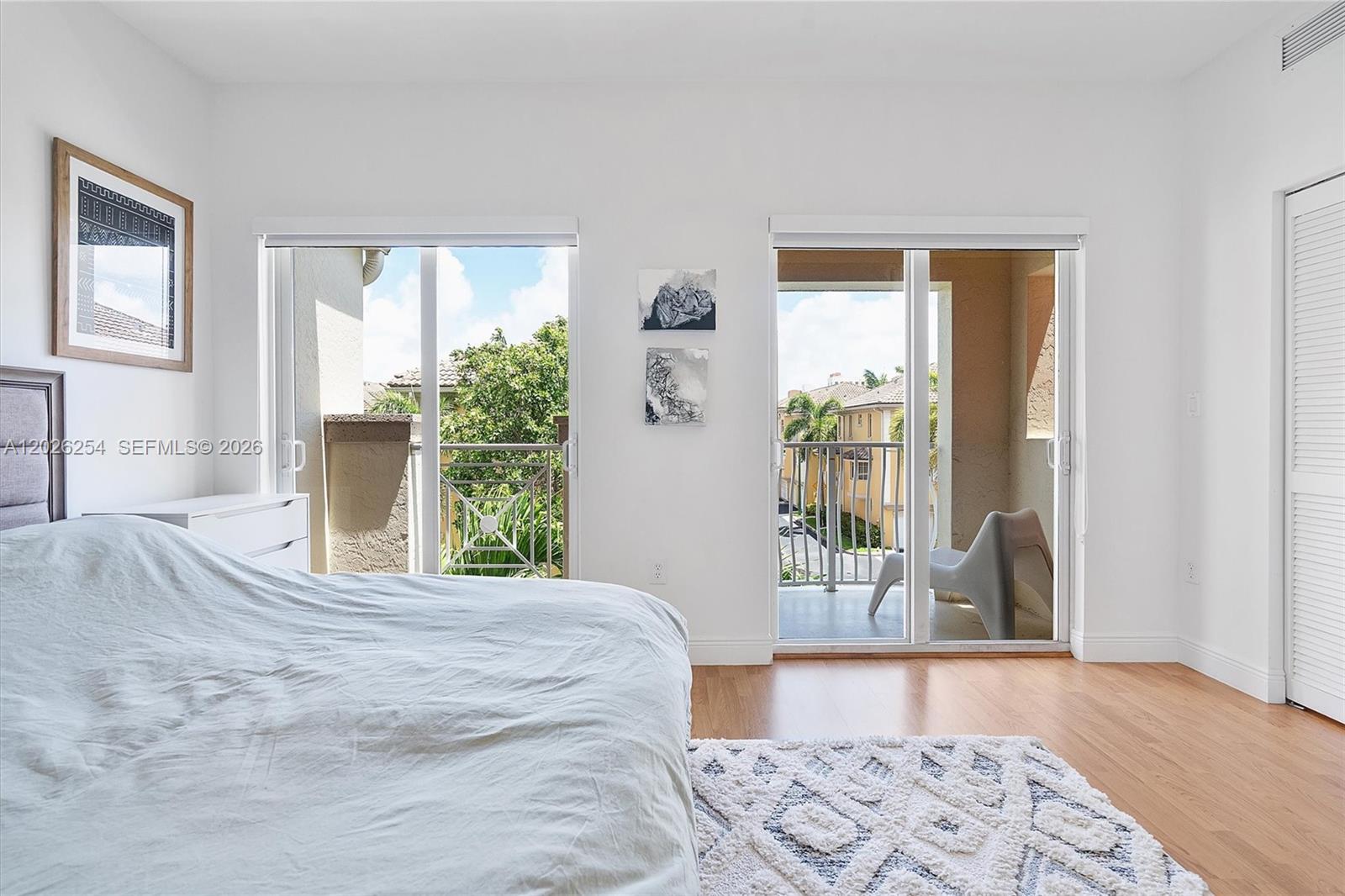 2704 NE 184th Ter Aventura, FL 33160