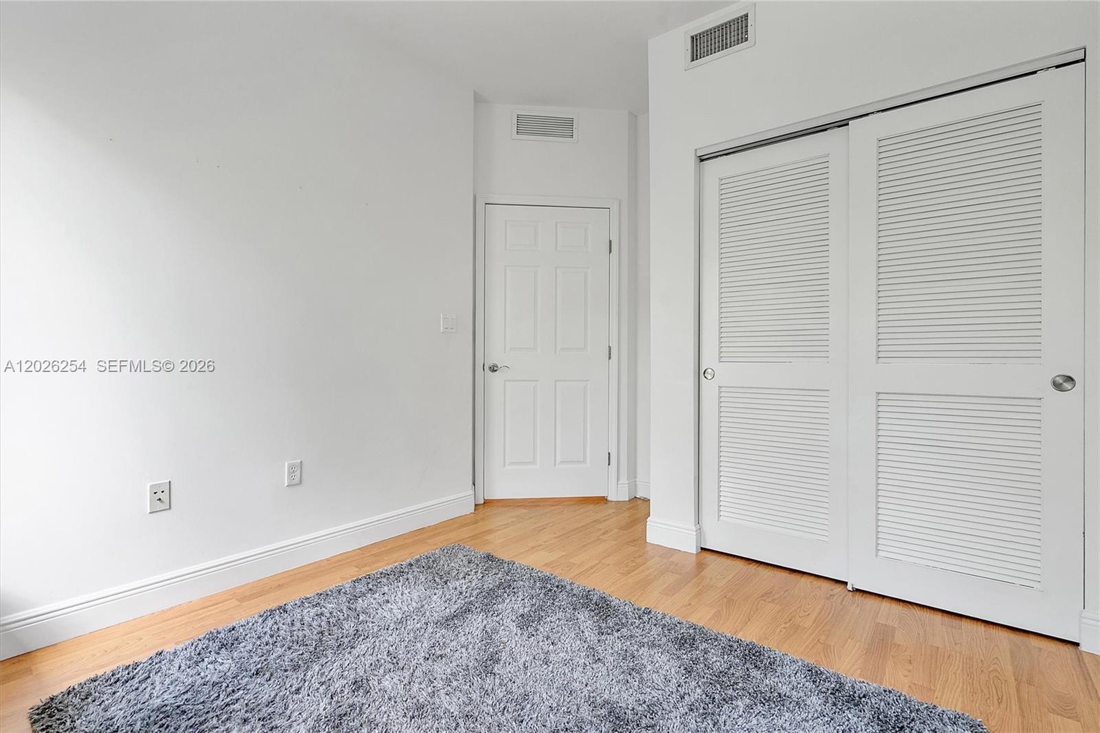 2704 NE 184th Ter Aventura, FL 33160
