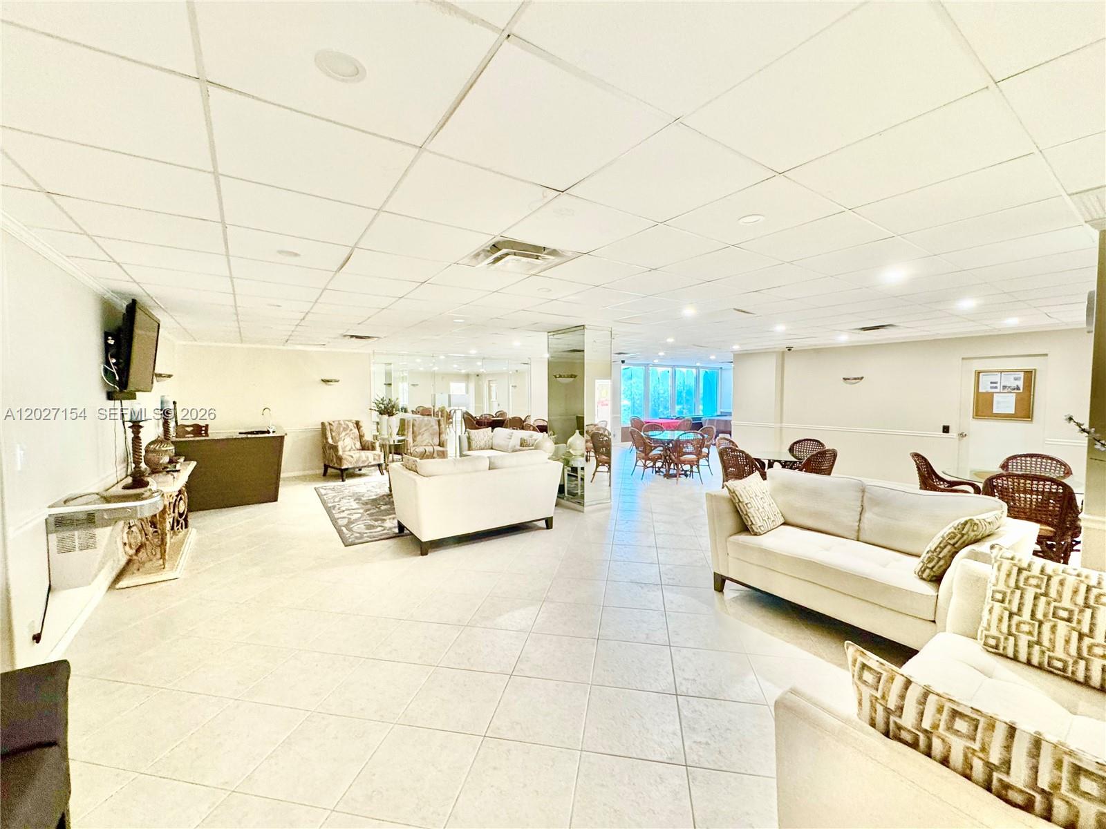4100 Galt Ocean Dr #706 Fort Lauderdale, FL 33308