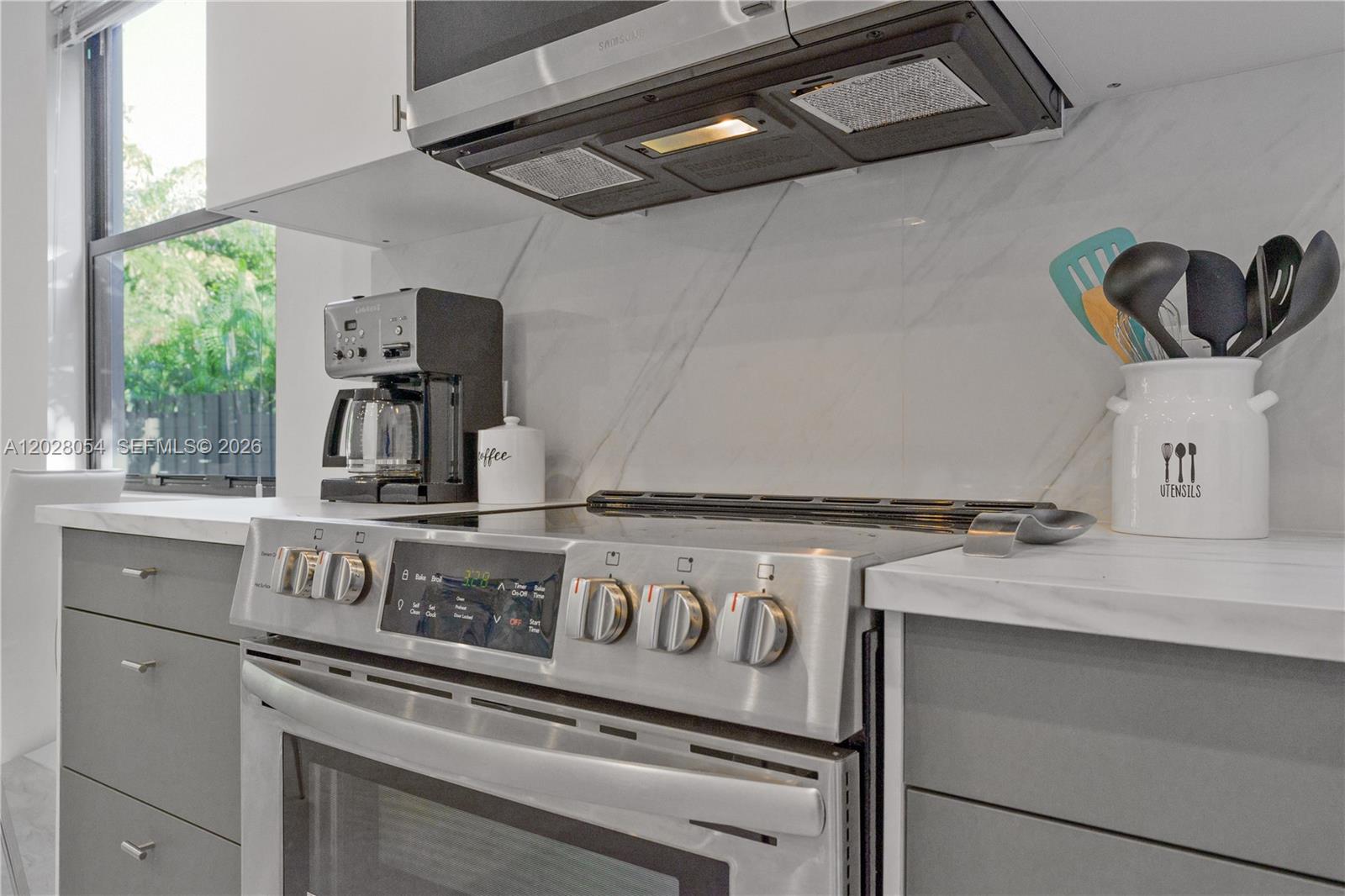 2887 SW 33rd Ave Miami, FL 33133