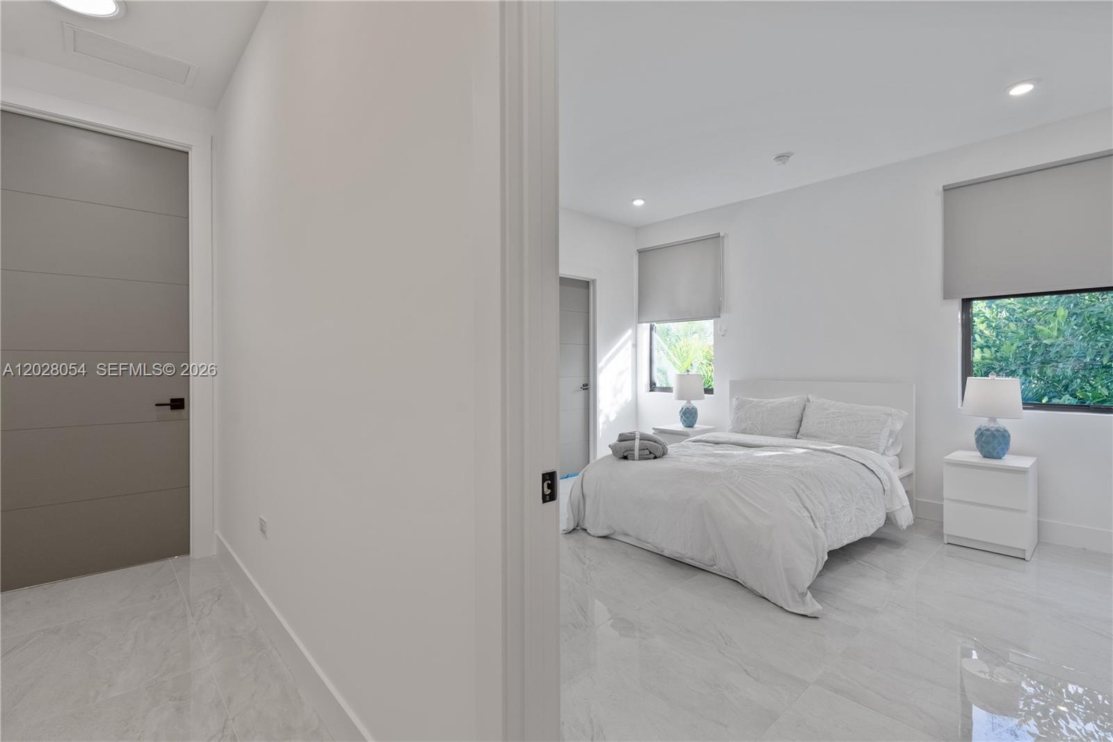2887 SW 33rd Ave Miami, FL 33133