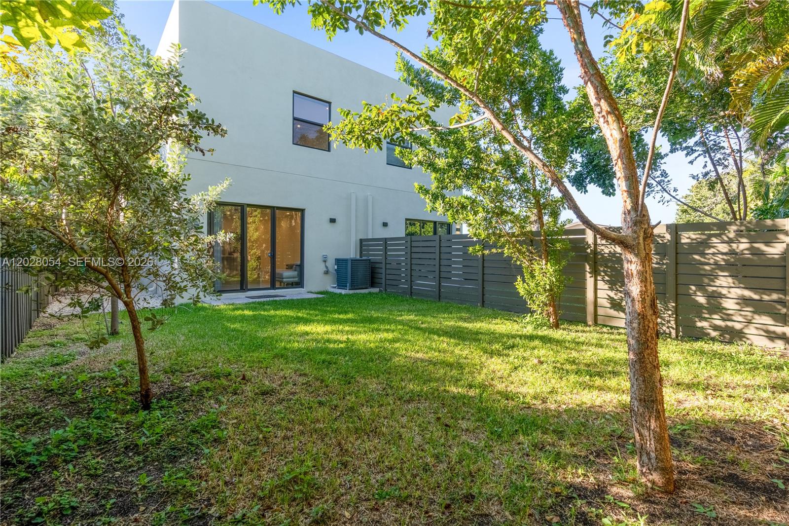 2887 SW 33rd Ave Miami, FL 33133