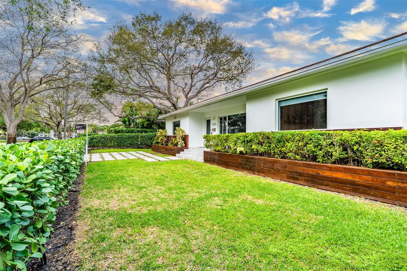 1223 NE 102nd St Miami Shores, FL 33138