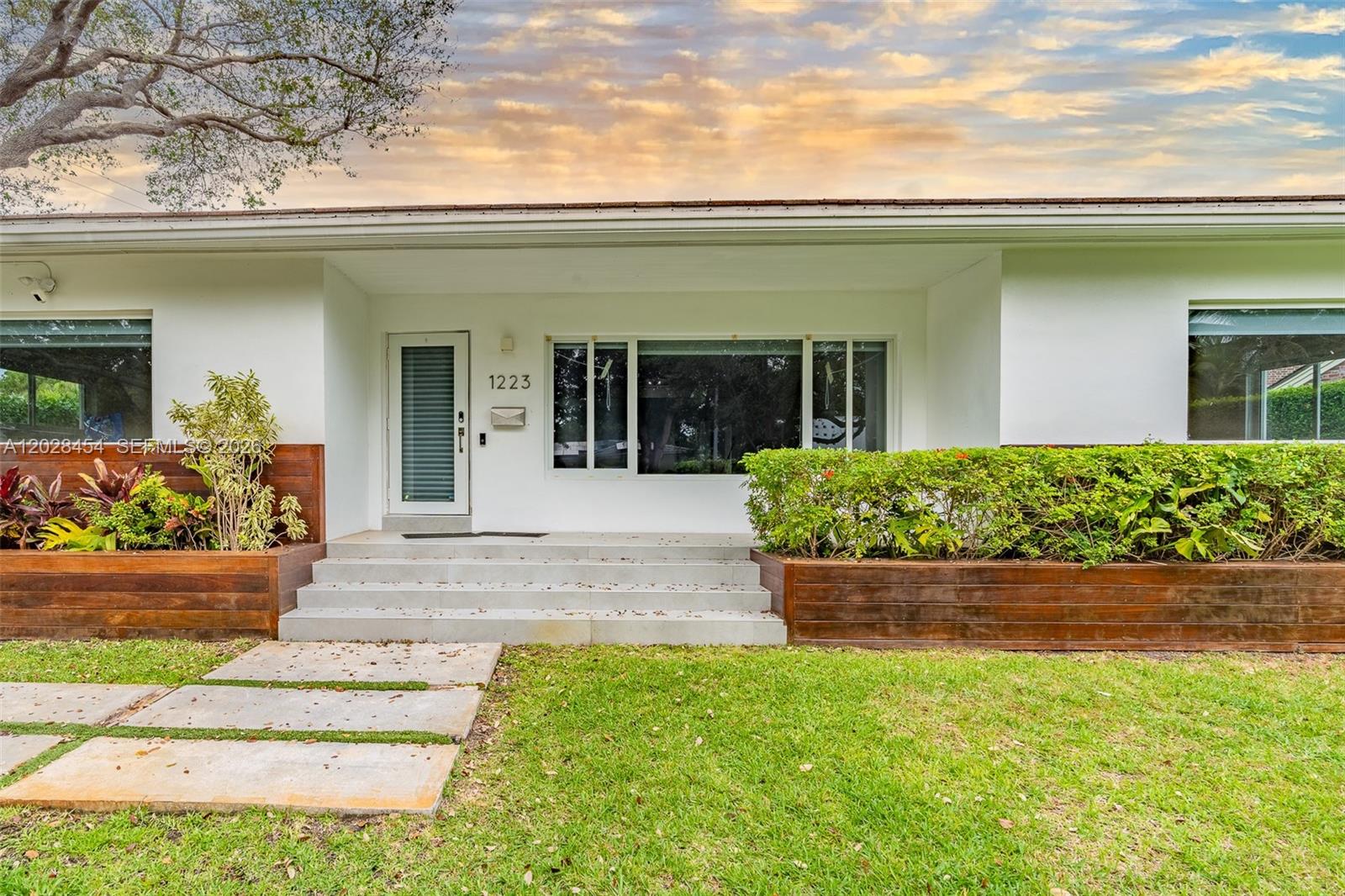 1223 NE 102nd St Miami Shores, FL 33138