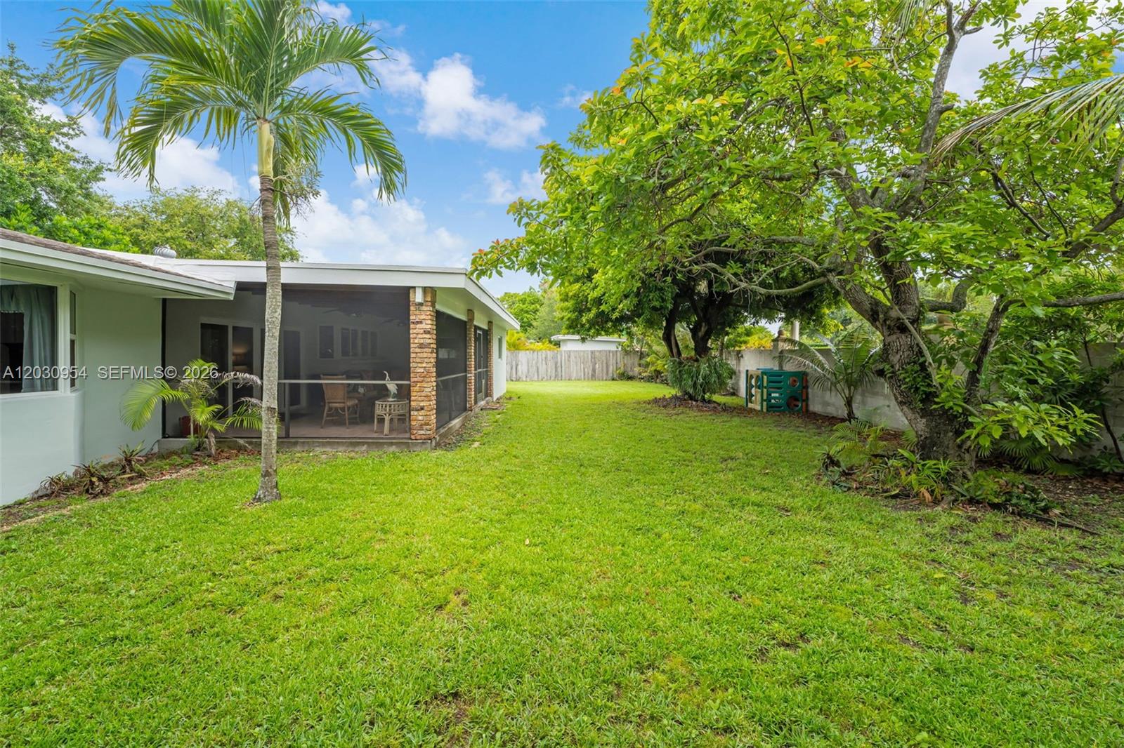 10421 SW 107th St Miami, FL 33176
