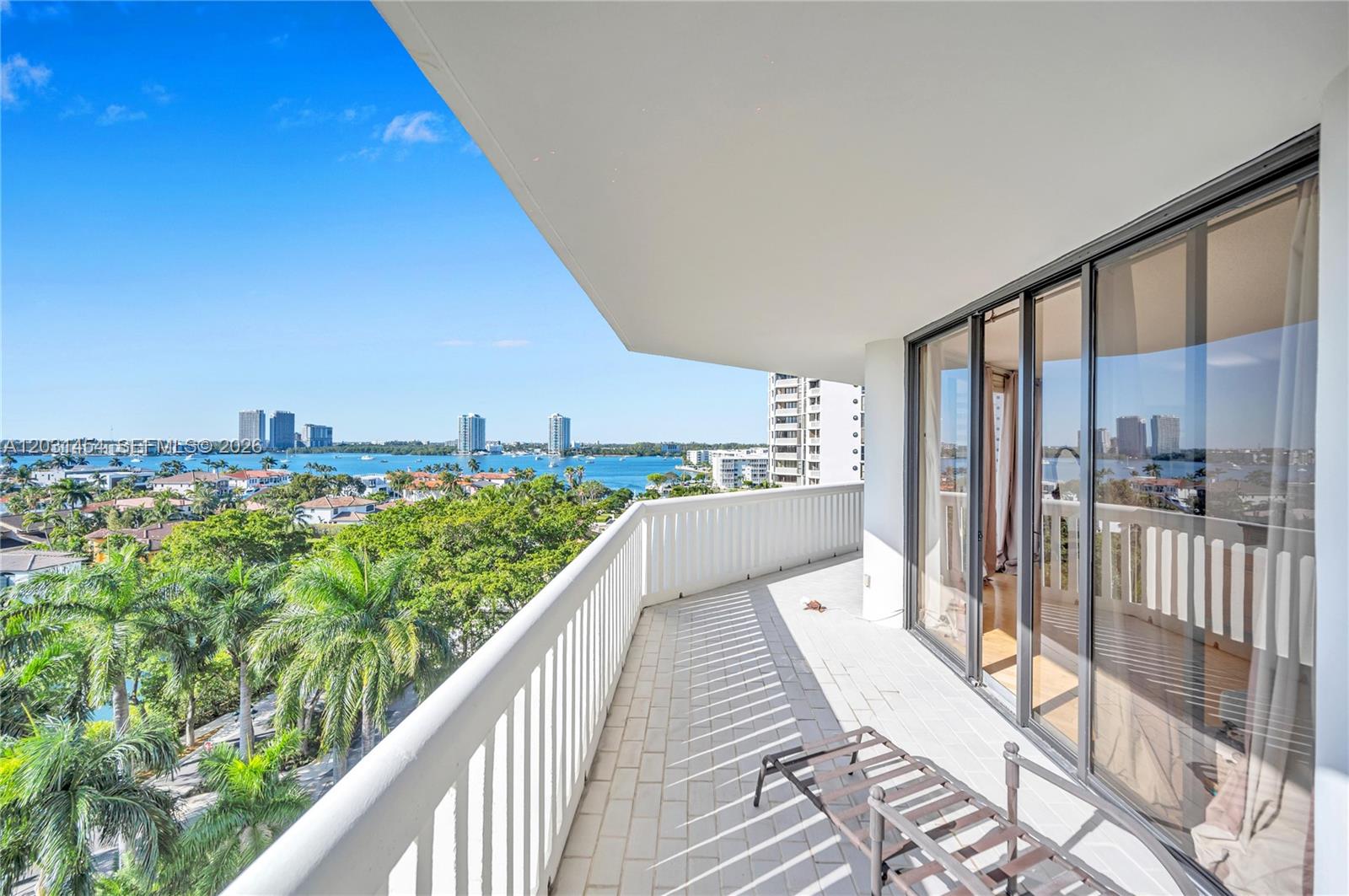 2000 Island Blvd #806 Aventura, FL 33160
