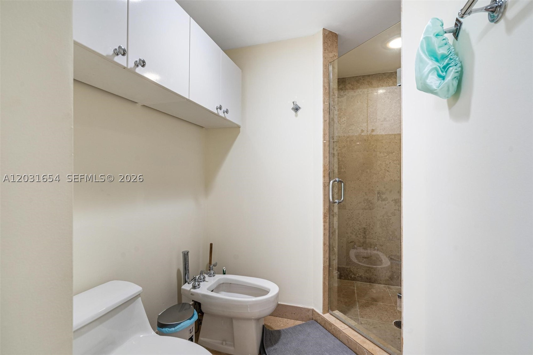 image Blue Diamond34