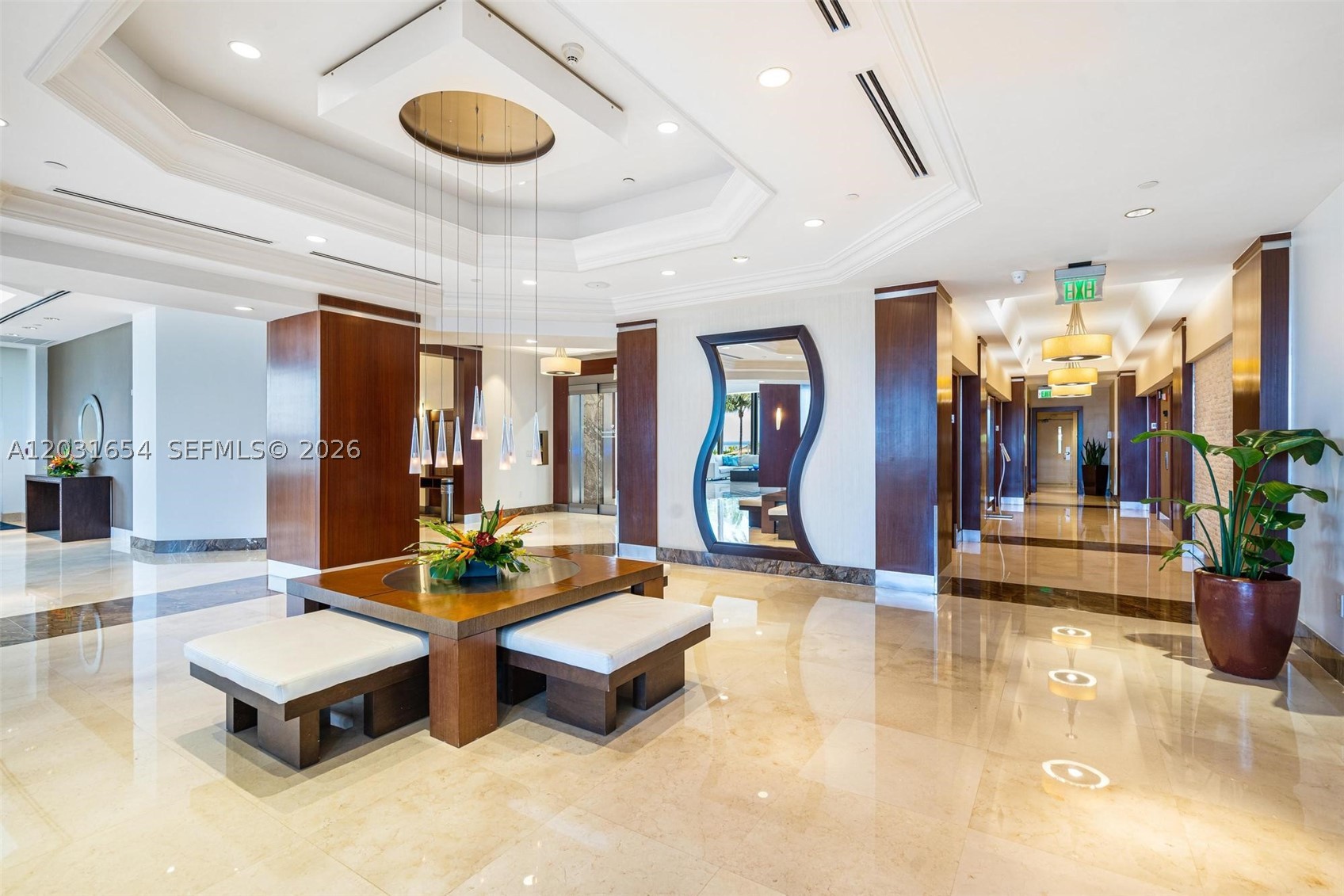 image Blue Diamond36