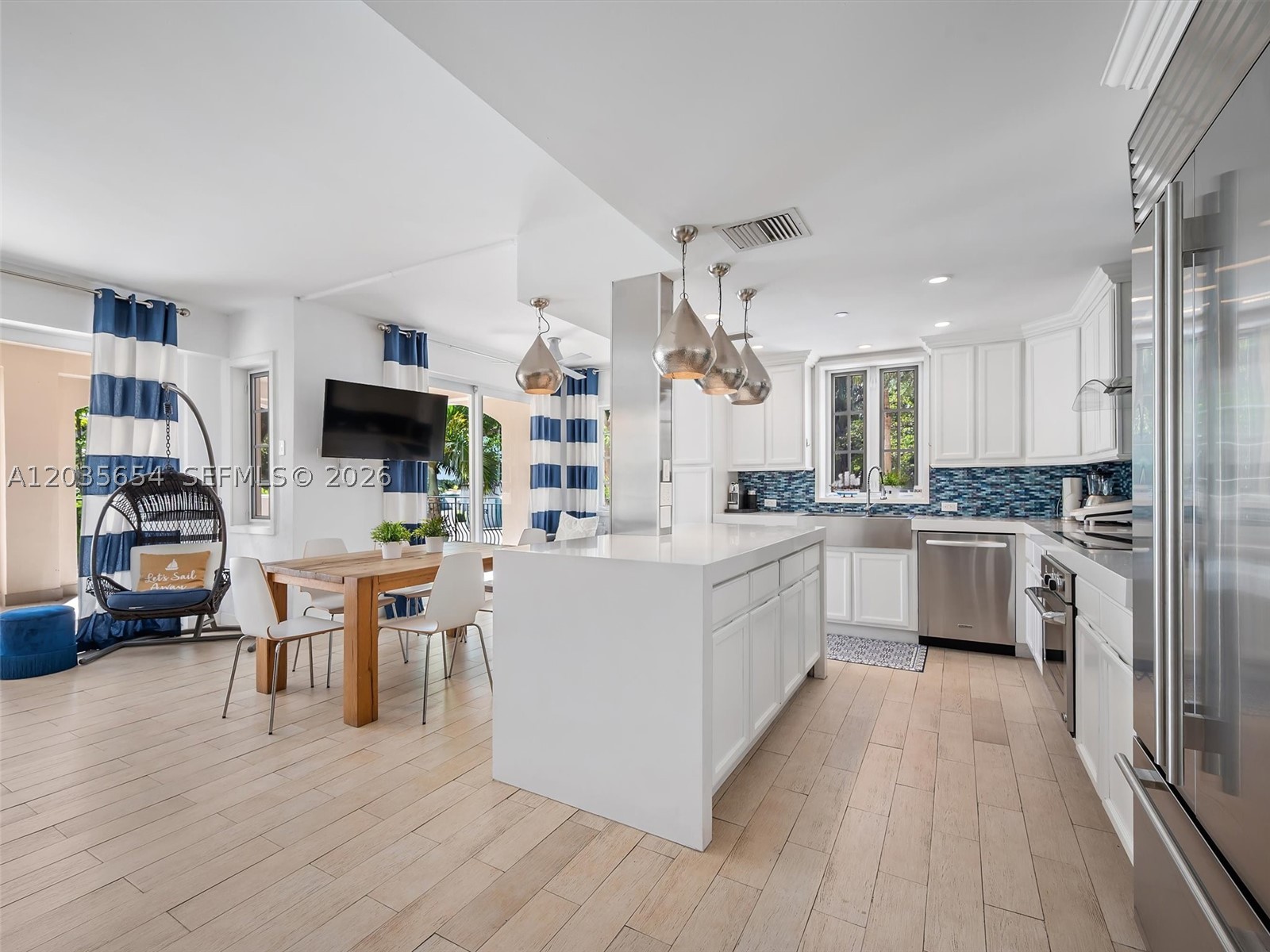 image Fisher Island8