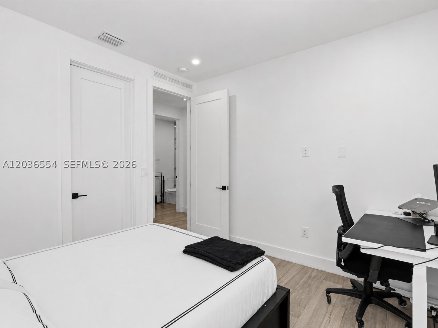 3266 SW 25th Ter #3266 Miami, FL 33133